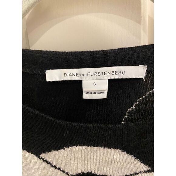 Diane von furstenberg New Kivel Chain Wool Sweater Dress size small - Picture 4 of 9